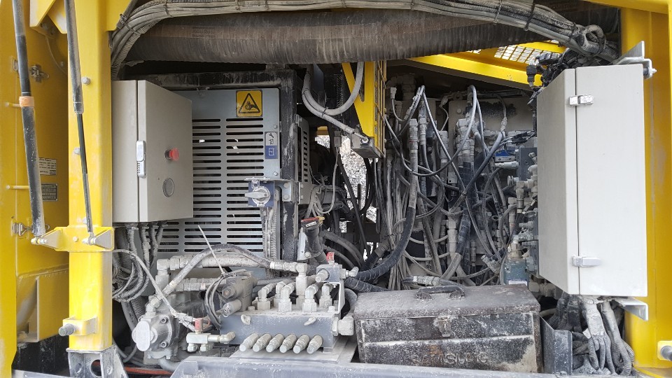 2017 اطلس كوبكو POWERROC T35-17950455