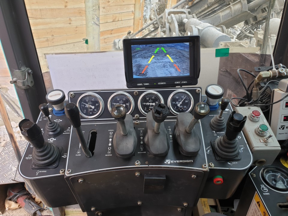 2013 Everdigm ECD45-17950405