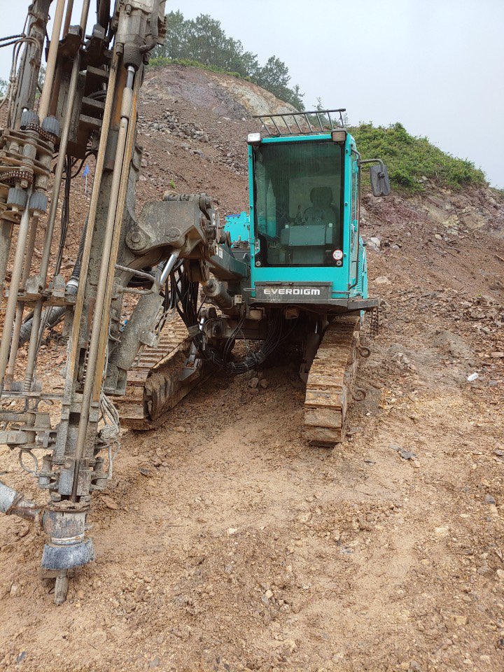 2015 Everdigm ECD40II-17951307