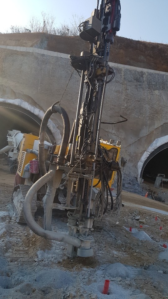 2008 اطلس كوبكو CM470II-17951807