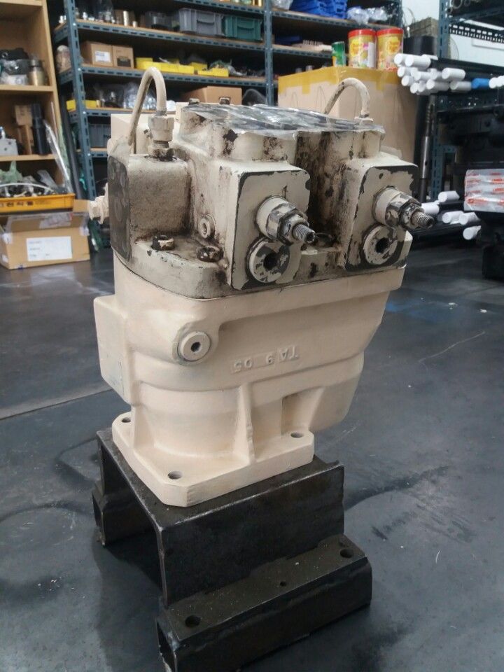 Parts HYDRAULIC PUMP Used-17950094