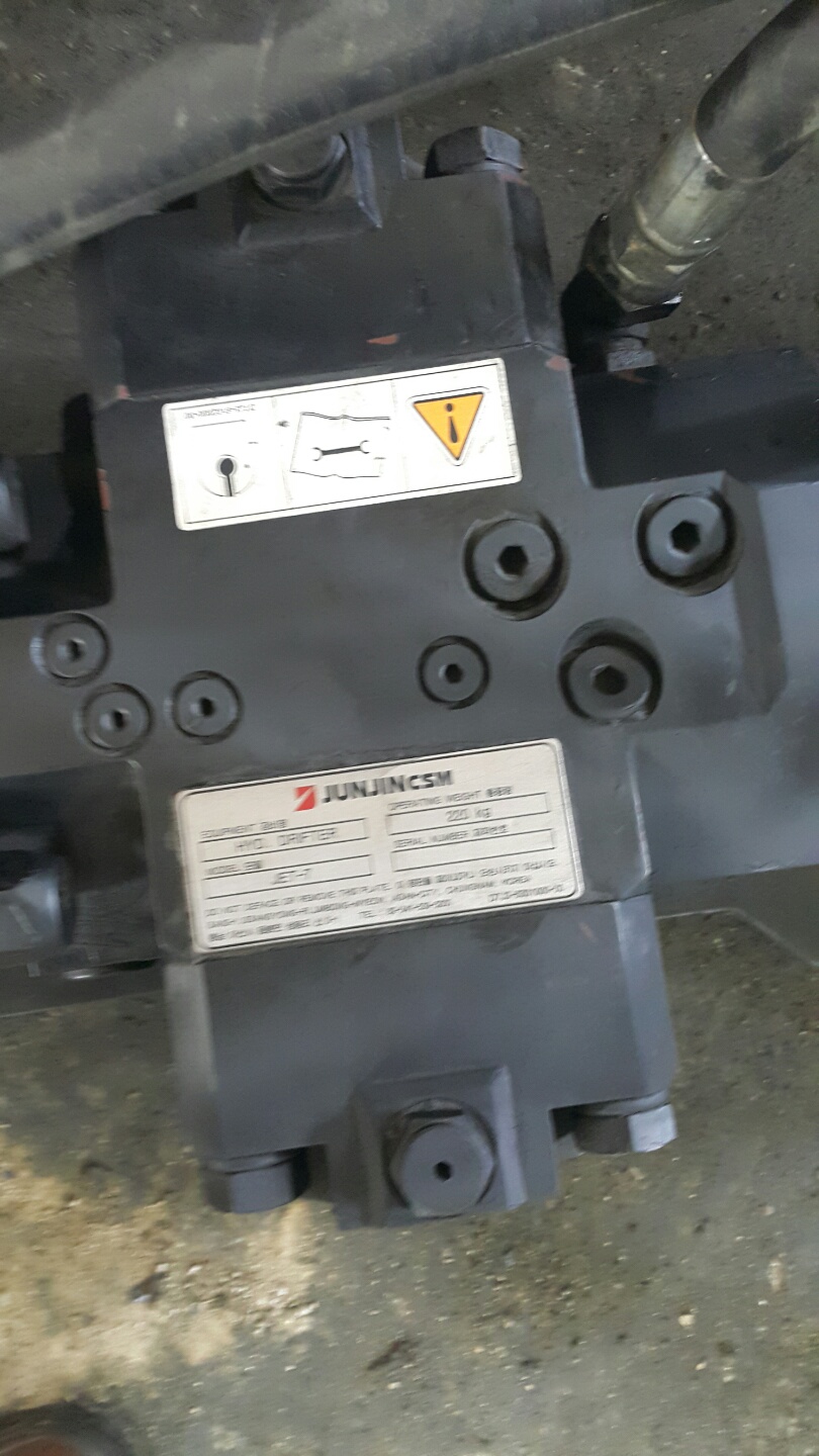 قطع الغيار Others مستعملة-17951950