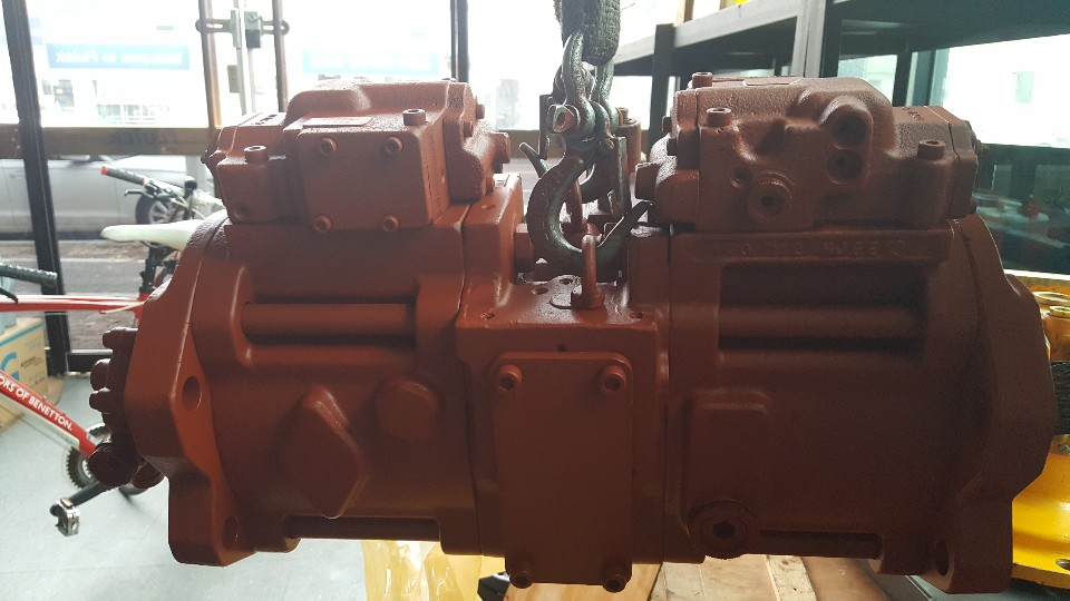 Parts HYDRAULIC PUMP مستعملة-17950805